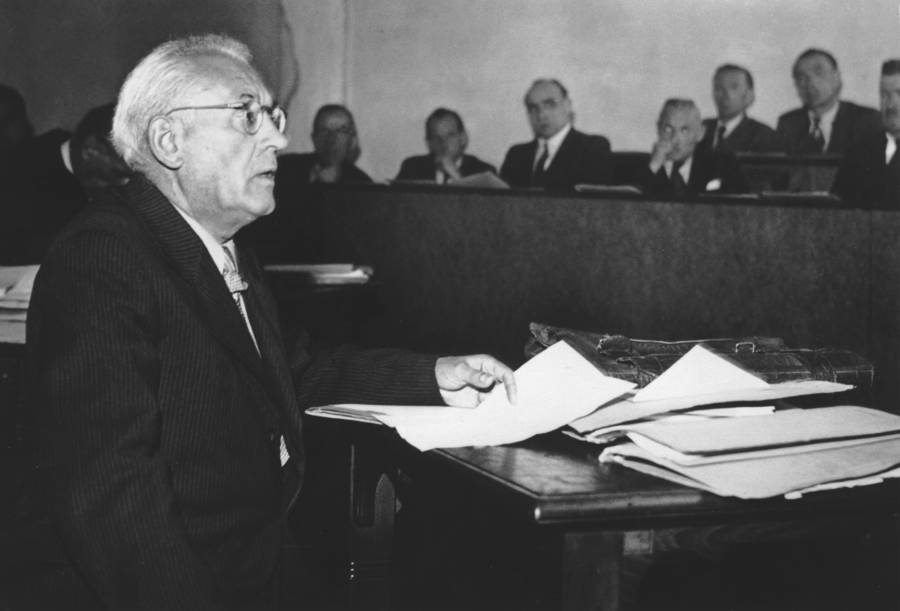 Dr. Hermann Pfannmüller stands trial for euthanasia crimes in Munich 1949
